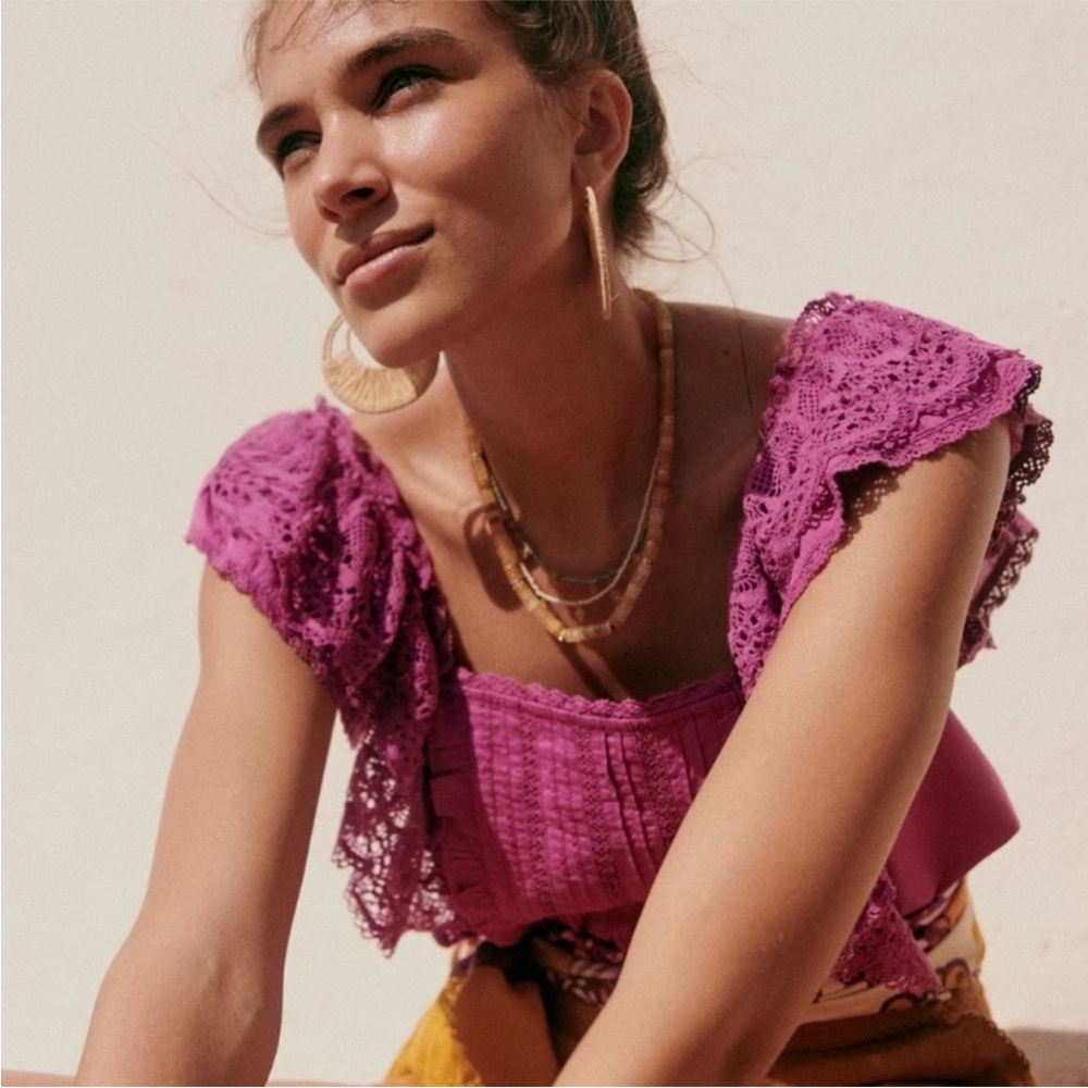 Sezane lexy ruffled square neck orchid eyelet top - Picture 3 of 9